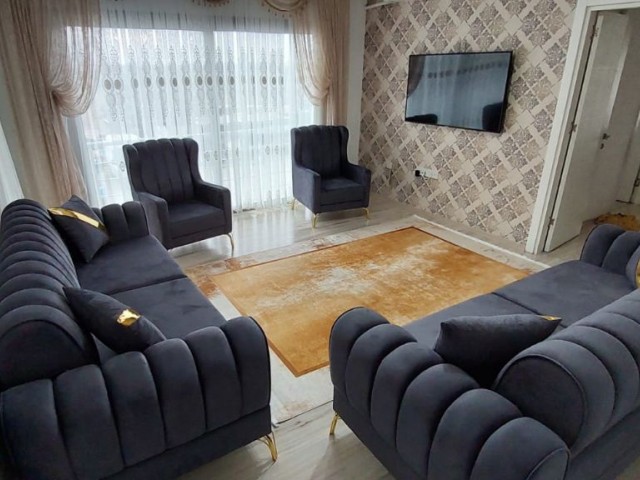 Очень чистая квартира 2+1 с турецкой початкой в K. Kaymakli. 