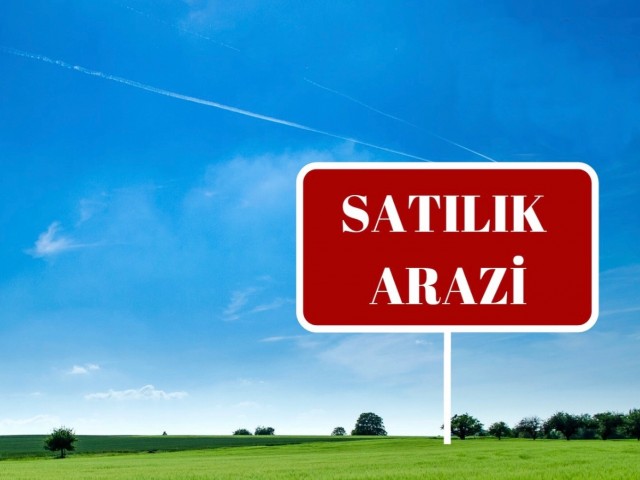 Girne Tepebaşı köyünde satılık 13 dönüm arazi