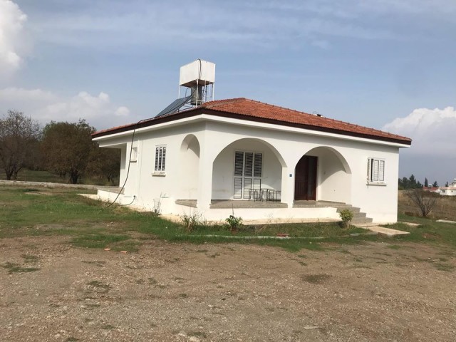 2 +1 detached house for sale in Alsancak on half an acre of land. 05338445618 ** 