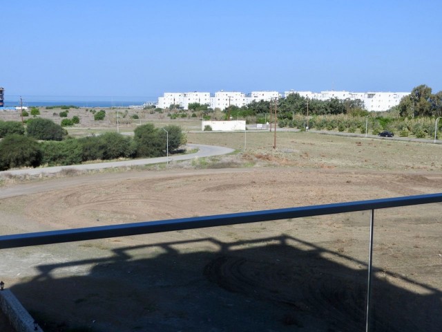 1 BEDROOM APARTMENT 400M FROM THE SEA IN LEFKE GAZİVEREN  !!