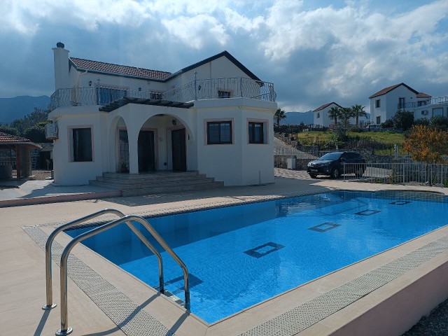 FULLY EQUIPPED 4 BEDROOM VILLA WITH SEA VIEWS IN ESENTEPE KYRENIA !!