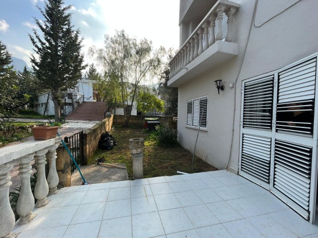Zu verkaufen 3+1 Twin Villa in Catalkoy Kyrenia