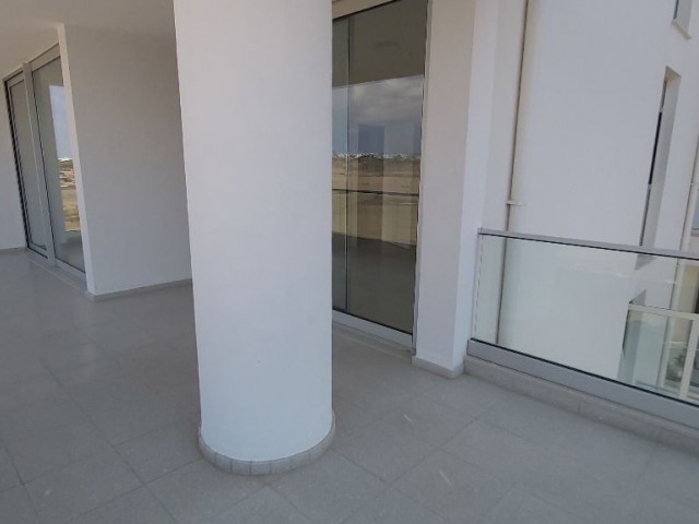Iskele Abelia Residence, 2 + 1 apartment for rent with sea view ** 