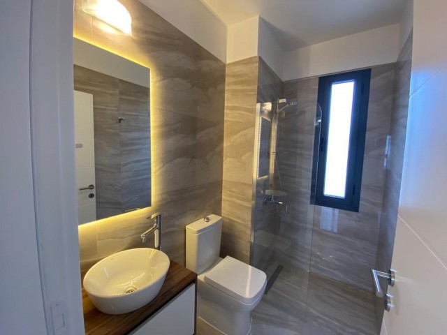 Luxuriöse möblierte 2+1 Wohnung zur Miete in Kyrenia Centre 