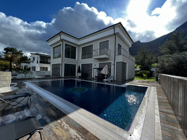 Ultra Luxury 6+2 Villa with Magnificent View in Cyprus - Kyrenia - Bellapais
