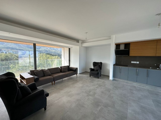 Ultra-luxuriöse 1+1 voll möblierte Wohnung zur Miete in Kyrenia Centre, Zypern