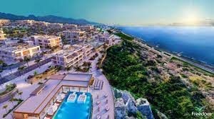 Luxury Villa agd Villa Apertmgnt seafront of Kyrenia