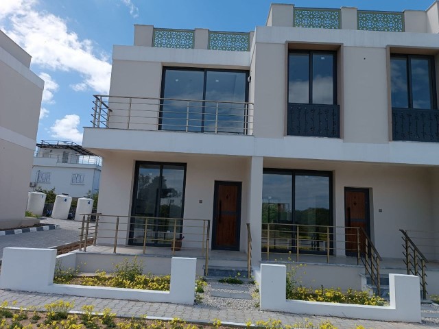 1+1 apartment for sale in Karaoglanoglu