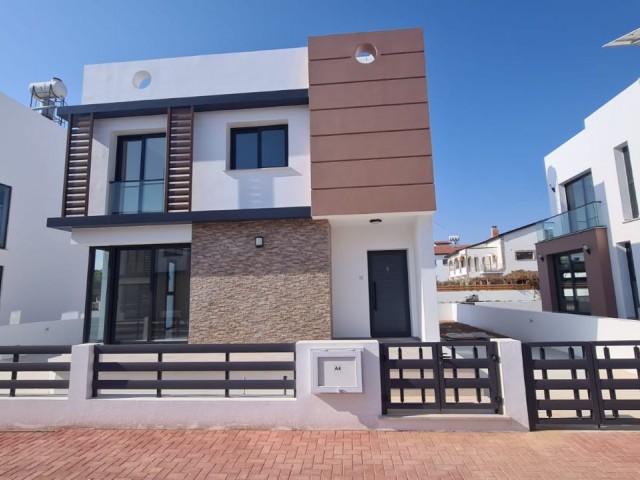 3+1 detached villa in Famagusta yenibogazici district ; ** 