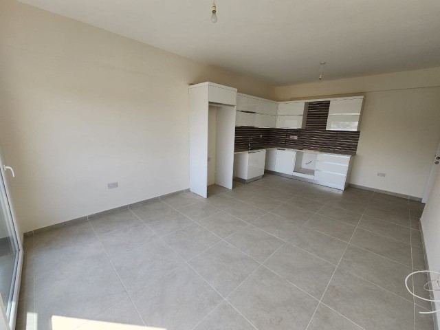 2+1 neue Wohnung zum Verkauf im Zentrum von Famagusta in zentraler Lage 