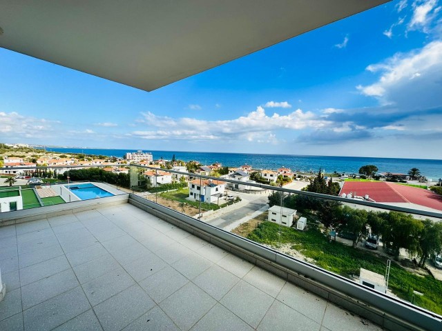 2 Bedroom Apartment with Gorgeous Sea View
