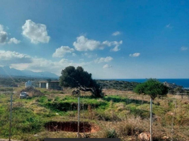 Entfesselndes Paradies in Alagadi, Kyrenia! - 8 Acres Land - Cliff Top - Ununterbrochener Meerblick