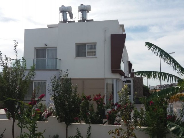 💯 Twin Large Square Meters Fully Furnished Villa for Sale in Yenibogazicinde💯