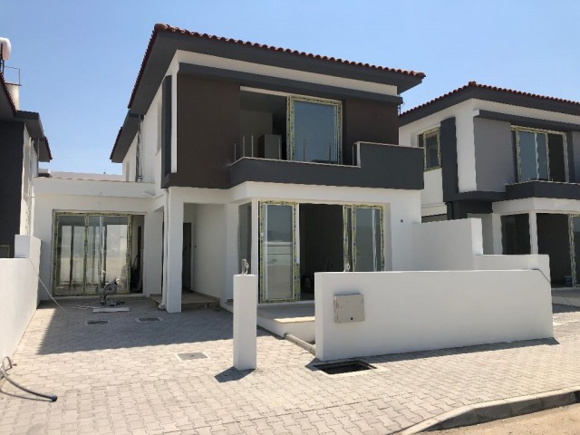 Luxury Villas in the Most Decent Area of Yenikent+£125,000 +Delivery August 2020, ** 