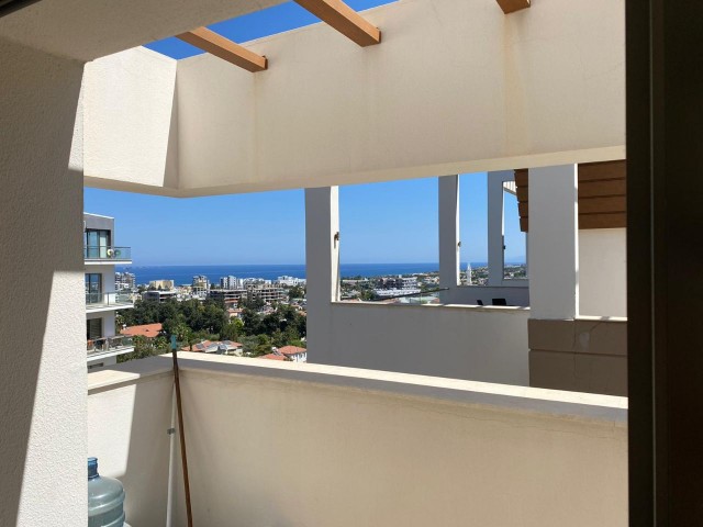 Fully Furnished 2+1 Luxury Penthouse in the Center of Kyrenia