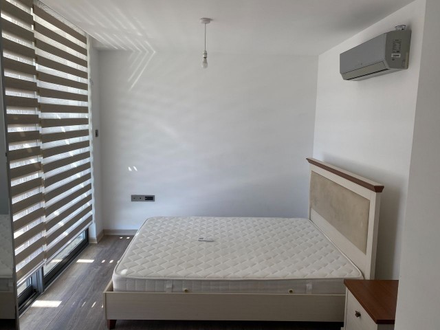 3 + 1 VERY SPACIOUS SPACIOUS APARTMENT WITH LUXURY FURNITURE IN THE CENTER OF KYRENIA ** 