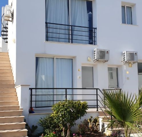 1+1 Wohnung Zum Verkauf In Kyrenia Ele ① Gegenüber Hotel ** 