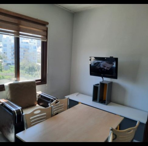 Daily rent 2+1 Kyrenia center apartment 