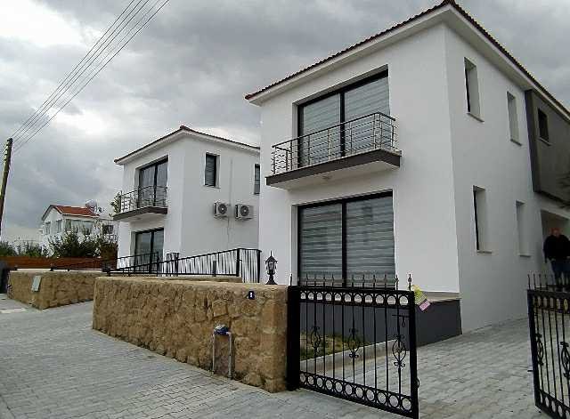 3 + 1 220 m2 villa with pool for sale in Kyrenia Karaoglan oglu fully furnished ** 