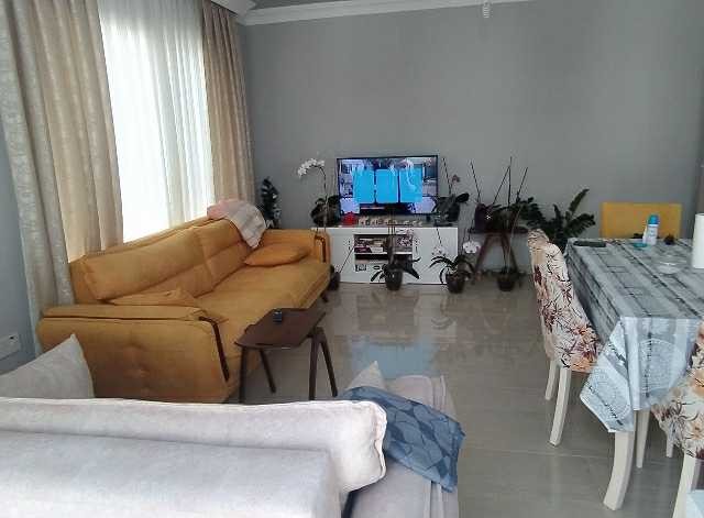 125 m2 3 + 1 apartment for sale in the center of Kyrenia ** 
