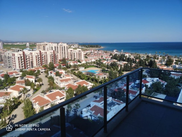 Apartment mit Panoramablick auf das Meer ** 