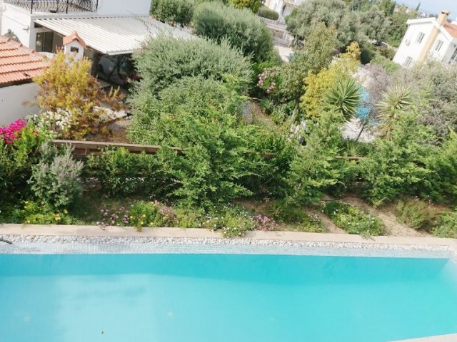 Çatalköy'de Doğa içerisinde 4+1 Özel Havuzlu Modern SATILIK Villa! 