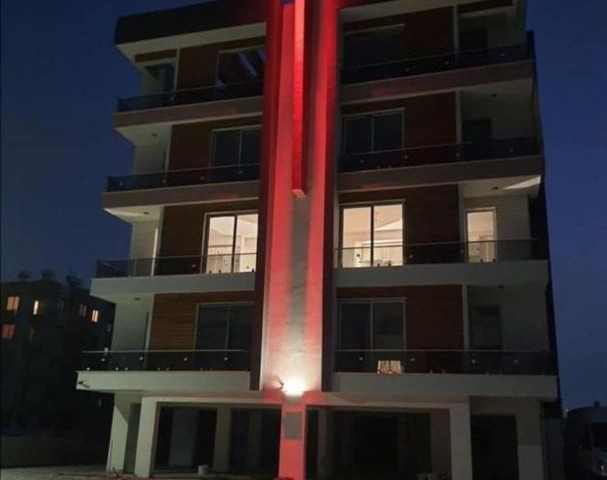 2+1 Apartments for Sale in Küçük Kaymaklı, Nicosia ** 