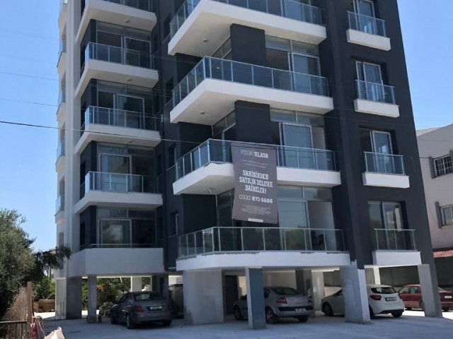 2+1 hochwertige Lu Llosa Apartments im Stadtzentrum von Famagusta zum Verkauf vom Eigentümer ** 