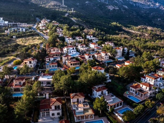 Kyrenia-Çatalkoy -Daga side 660 mk Turkish title deed residential land. 