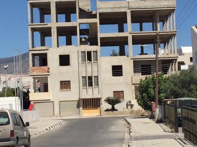 Unfertiges Gebäude Zu verkaufen in Hamitköy, Nikosia