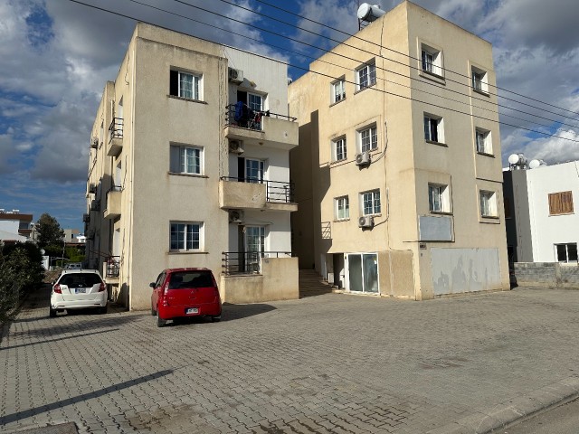  Gönyeli' de  18 DAİRE  Sadece Blok Olarak Satılık Apartman 