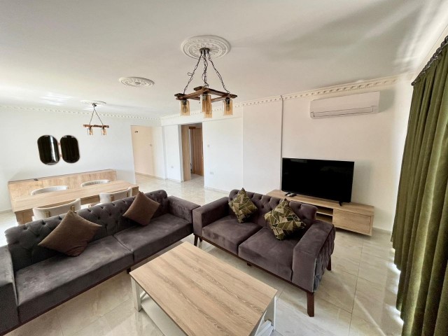 2 bedroom penthouse apartment for rent in Kyrenia Center