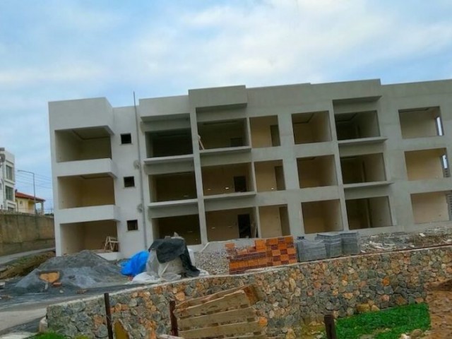 Unfertiges Gebäude Zu verkaufen in Lapta, Kyrenia