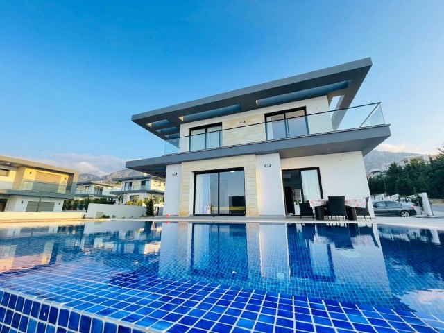 4 + 1 LUXURY VILLA WITH PRIVATE POOL OVERLOOKING THE MOUNTAINS and THE SEA IN KYRENIA EDREMIT! ** 