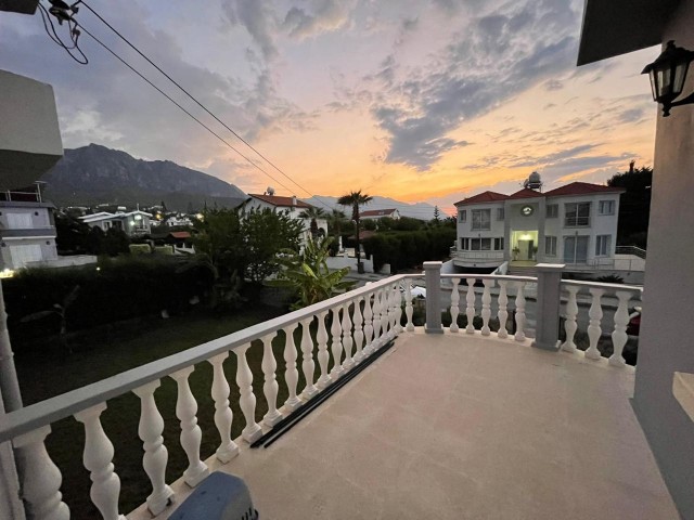 3+1 DETACHED VILLA WITH WIDE GARDEN AND FULLY FURNISHED IN KARAOĞLANOĞLU ** 