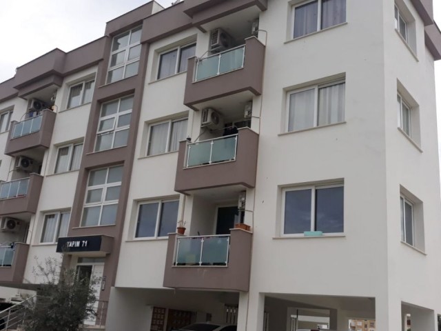1 + 1 1 + 1 apartment with a tenant guaranteed location in the center of small kaymaklı is waiting for its new owner as furnished and tenant.  Whether as an investment or by staying yourself, you can be the owner of this apartment at an affordable price by making economy from time and fuel expense. 