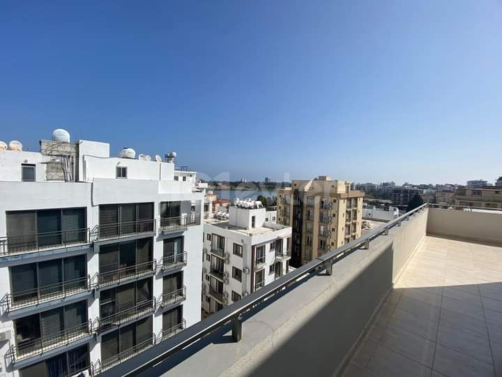Penthouse To Rent in Mağusa Merkez, Famagusta