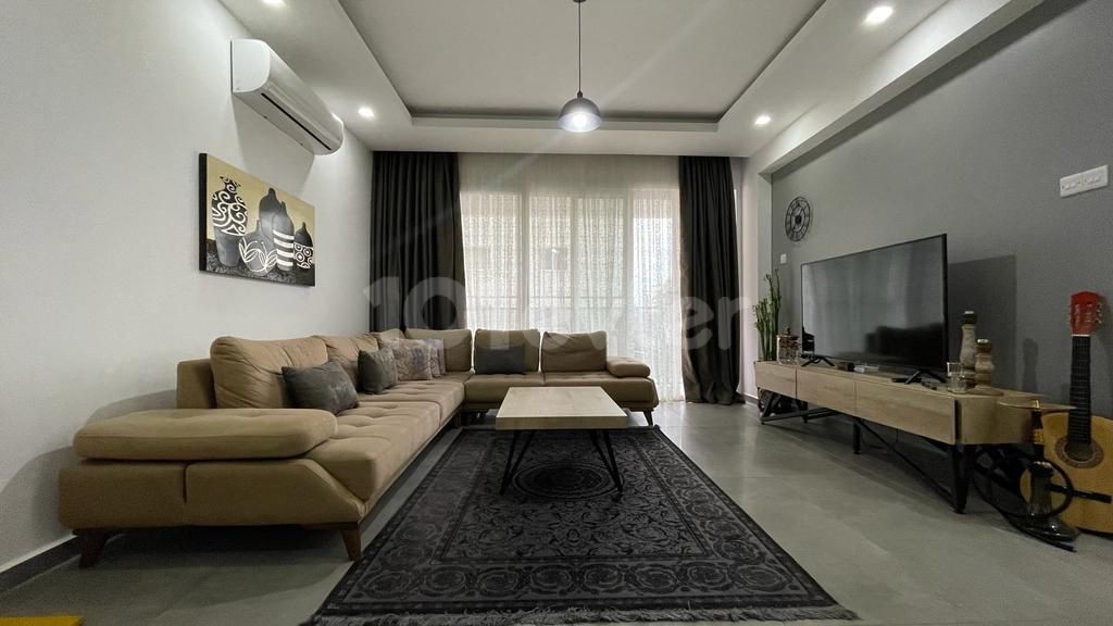 Terrace park 2+1 apartment for rent on the 1st floor in Sakarya area £ 750 for 6 months from £ 2 deposit 1 commission Dues £ 40 per month Dues are paid in advance for 6 months. 