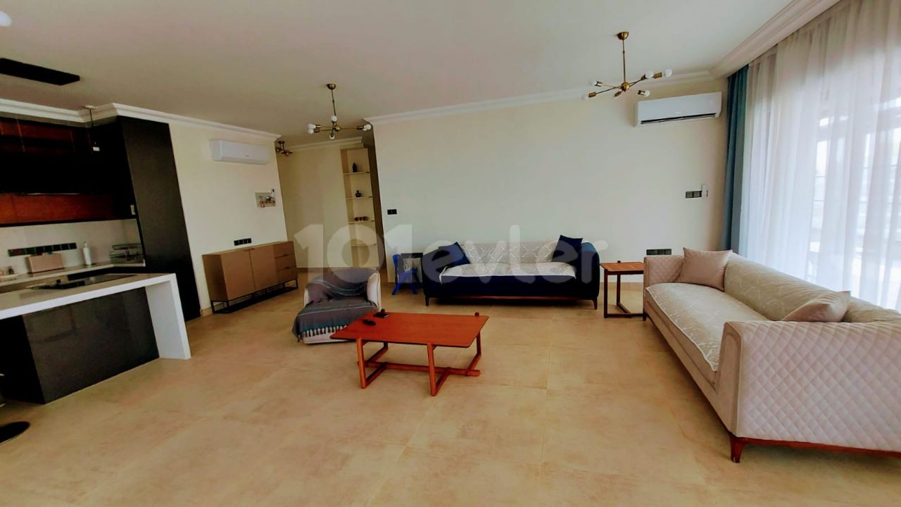 Luxury apartment for 4+1 hours in Iskele- Long beach, Caesar Resort. ** 