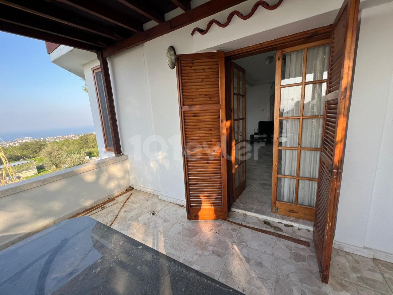3+1 Villa with Sea View in Catalkoy ** 