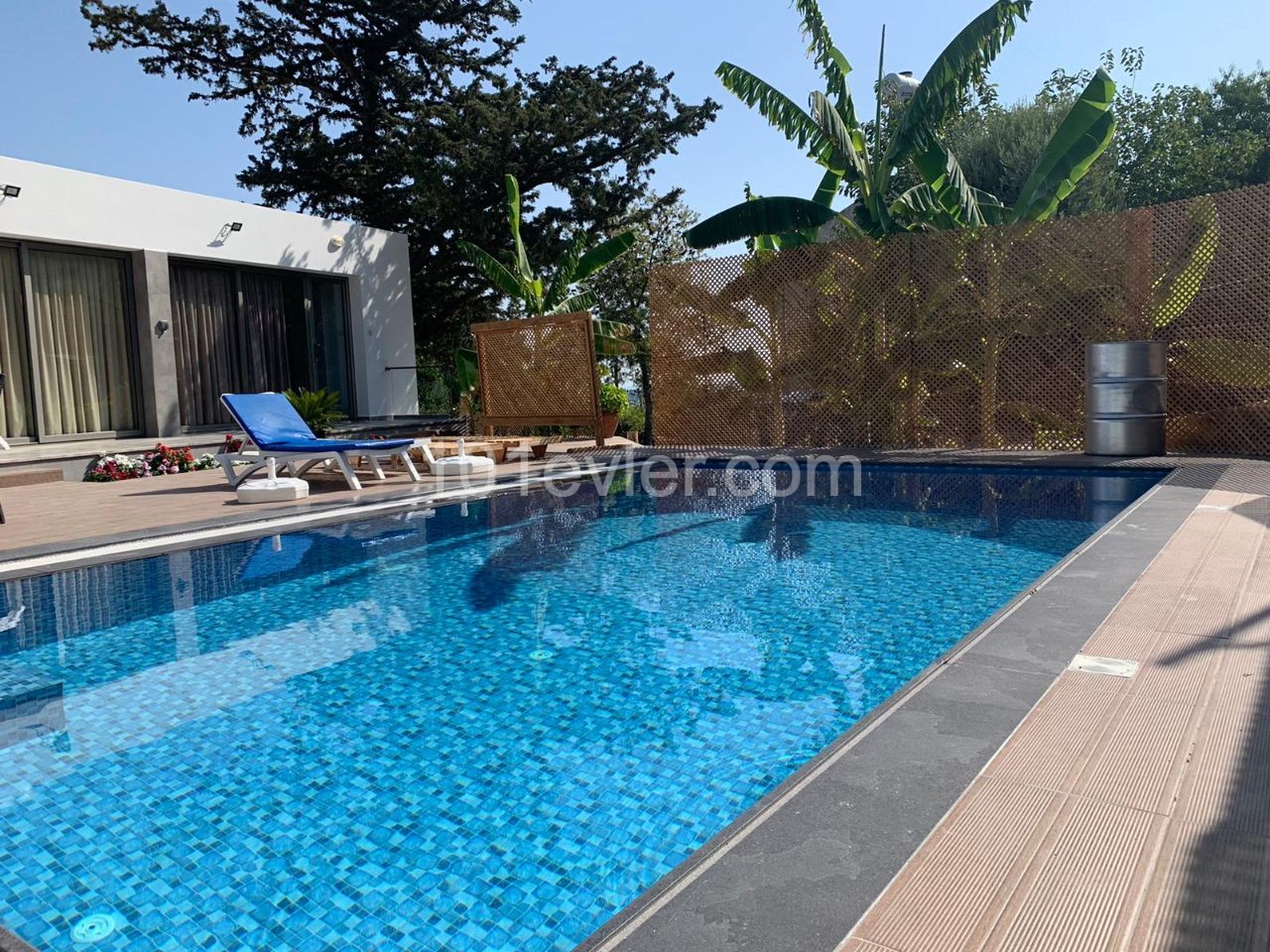 4+2 Villa with Private Pool for Daily Rent from the Owner ** 