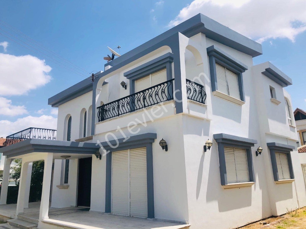 Luxury Villa for sale in Hamitkoy/ Nicosia, close to the main street, Turkish Cob (2.manual decommissioning of vehicles, plots, apartments is carried out ) ** 