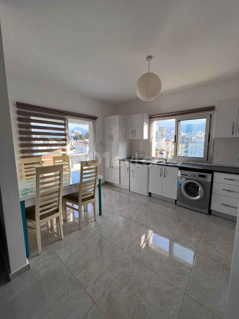 Luxury 2+1 apartment for sale in Girne Center