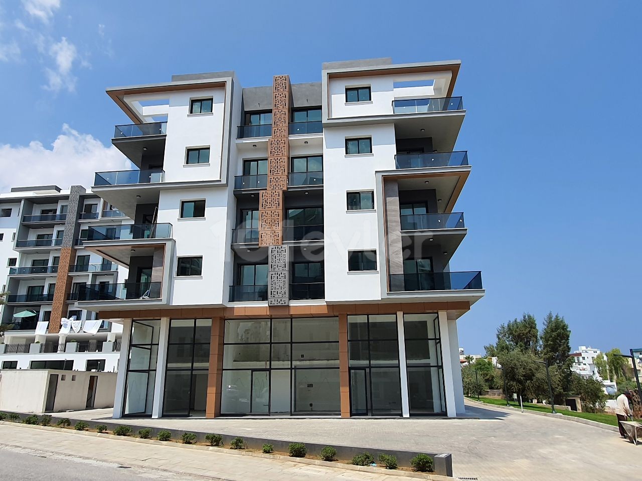 Kyrenia Zentrum / Ultra Lu Llogara | Gemeinschaftspool | 2+1 Penthouse / Apartment Mit Bergblick ** 