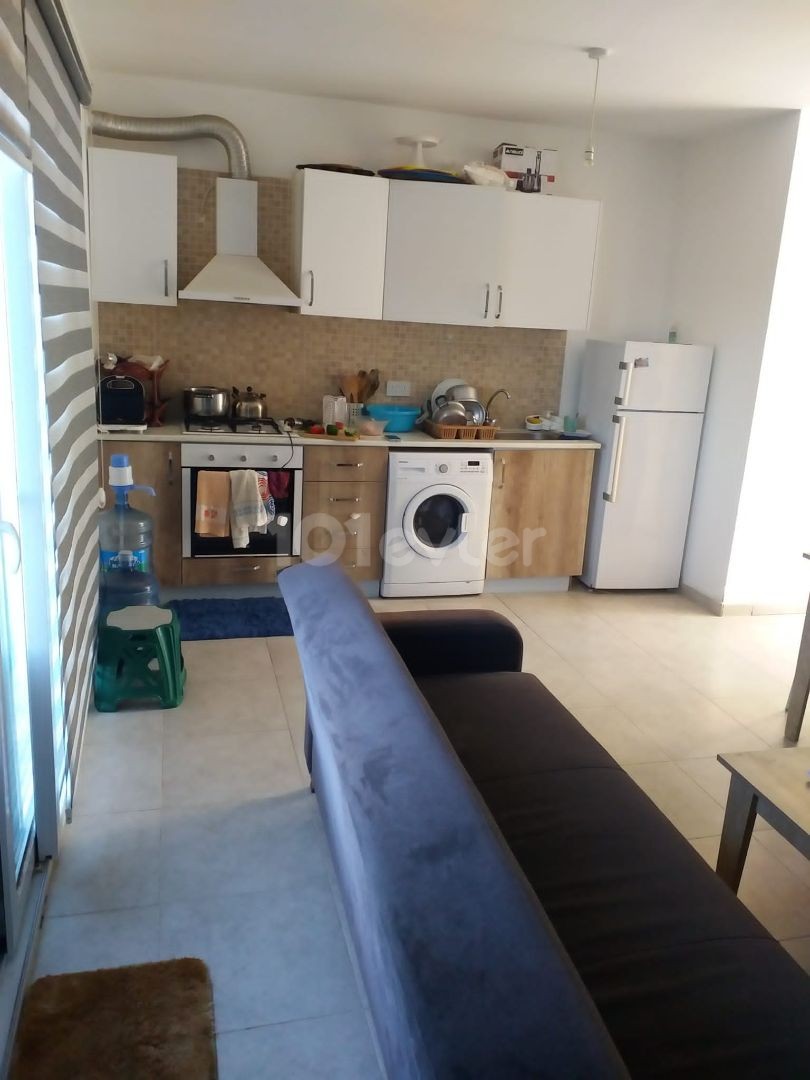 Kyrenia Karaoglanoglu; Gau Civari, Vollständig möbliert, Bahceli Wohnung