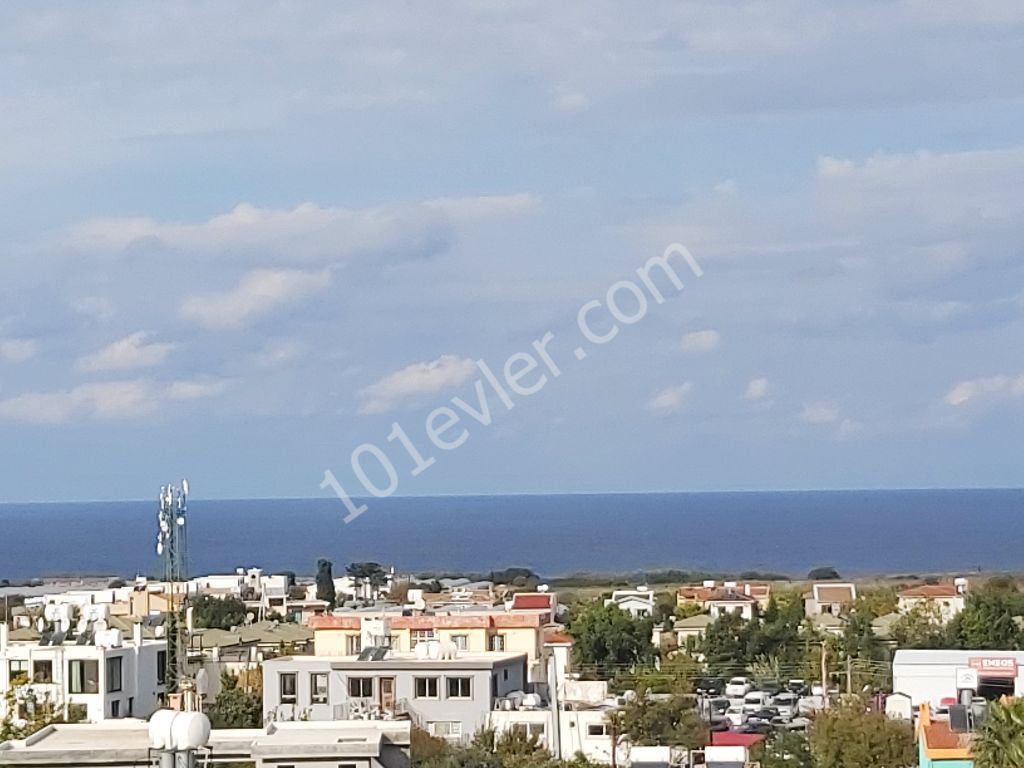 AN APARTMENT FOR SALE ON A MODERN DESIGNED SITE WITH A HIGH QUALITY OF LIFE WITH A SAFE POOL OVERLOOKING THE SEA AND THE MOUNTAIN IN ALSANCAK 05338445618 ** 