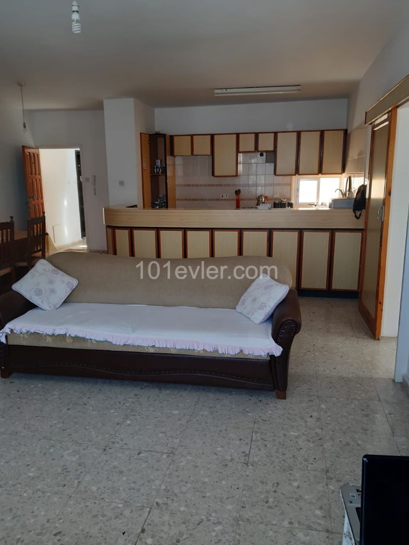 Kyrenia 2+1 Fully Furnished Apartment ** 