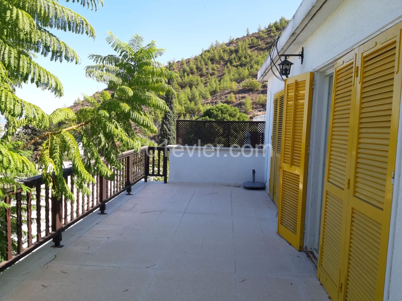 For Rent in Ambelia Village Bellapais 3 + 2 Fully Funished house ** 