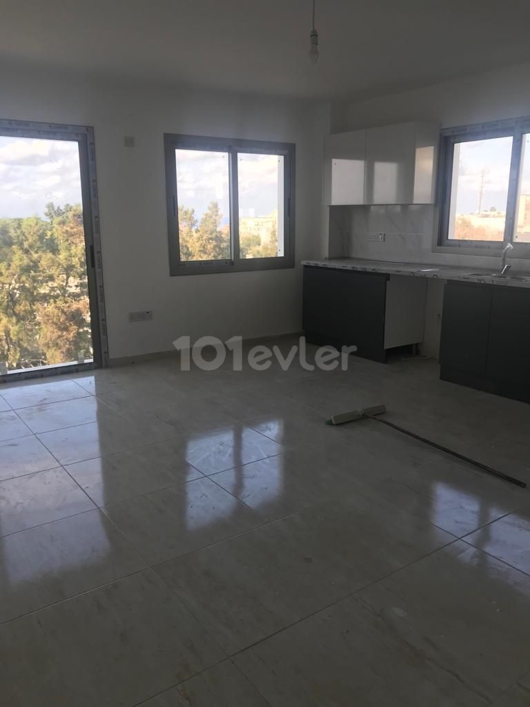 Flat For Sale in Aşağı Girne, Kyrenia