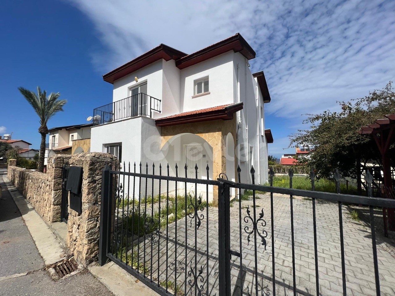 Zypern Kyrenia Karsiyaka 3+1 freistehende Villa zur Miete mit vollem Meer- und Bergblick